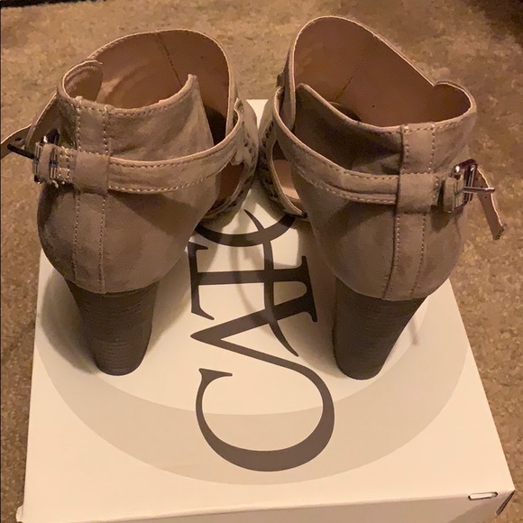 Heeled booties - Picture 3 of 4